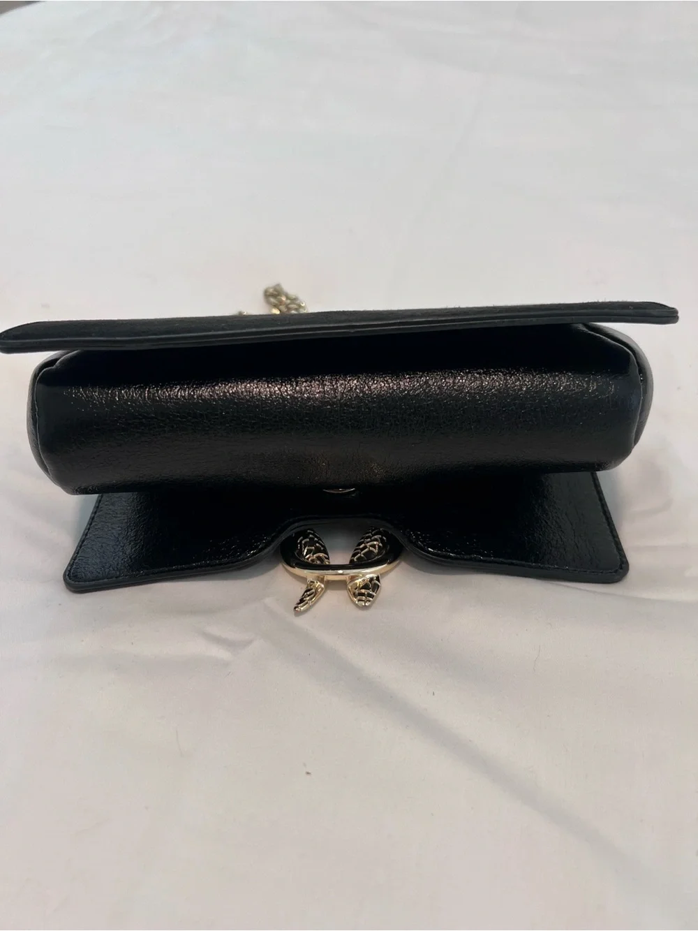 Express - Black Velvet Purse